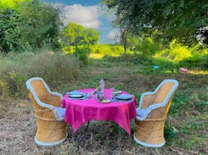 202210311740out dinner